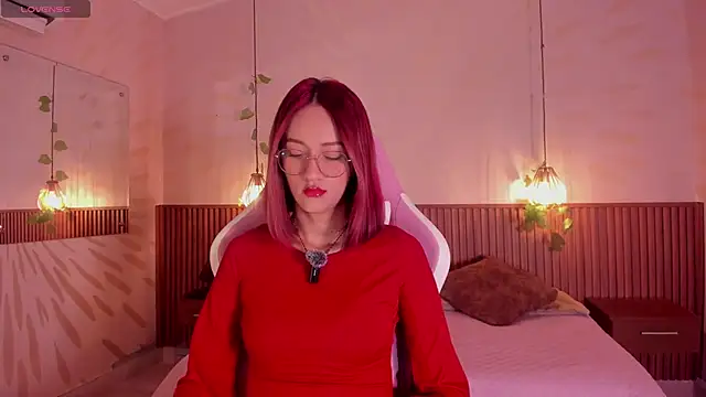 daphne courtis online show from 02.06.26