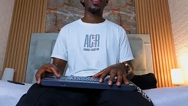 pipedark  online show from 11.28.25