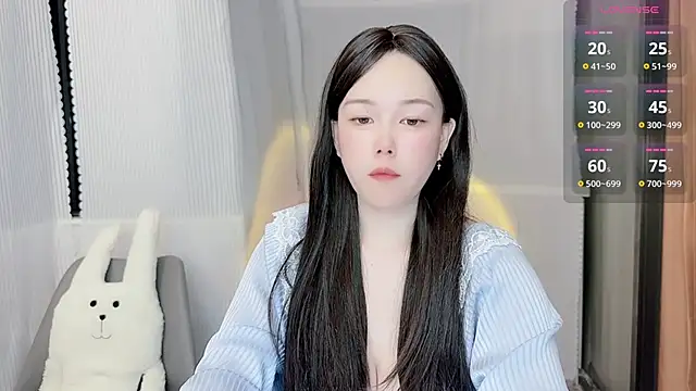 Bella Ava online show from 11.14.25