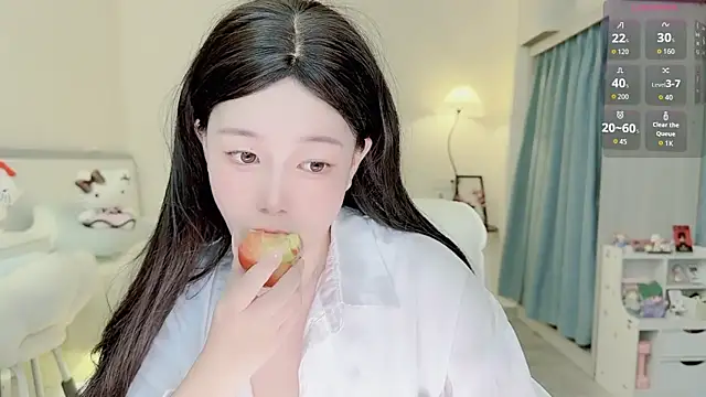 Bella Ava online show from 06.04.26