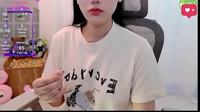 Snapshot of HanaYourlove chatting on 05.15.26 HanaYourlove online show from 05.15.26