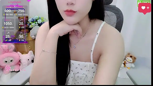 Snapshot of HanaYourlove chatting on 05.17.26 HanaYourlove online show from 05.17.26
