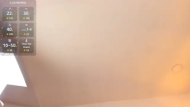 Hanna Cornee  online show from 10.20.25