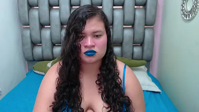 Madison Copers online show from 12.02.25