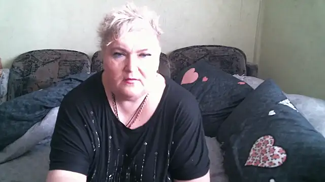 Snapshot of Lana555 chatting on 04.09.26 Lana555 online show from 04.09.26