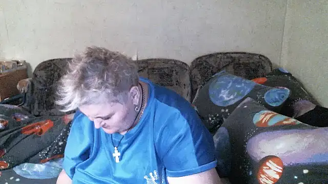 Snapshot of Lana555 chatting on 04.10.26 Lana555 online show from 04.10.26