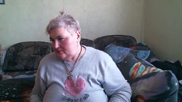 Snapshot of Lana555 chatting on 04.15.26 Lana555 online show from 04.15.26