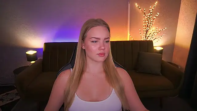 CelesteNoir online show from 10.10.25