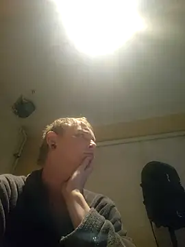 piercingpik online show from 04.16.26