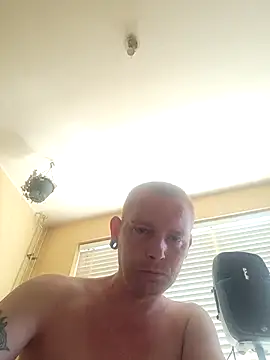 Snapshot of piercingpik chatting on 06.22.26 piercingpik online show from 06.22.26