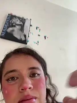 Lucy YupiSweet online show from 11.19.25