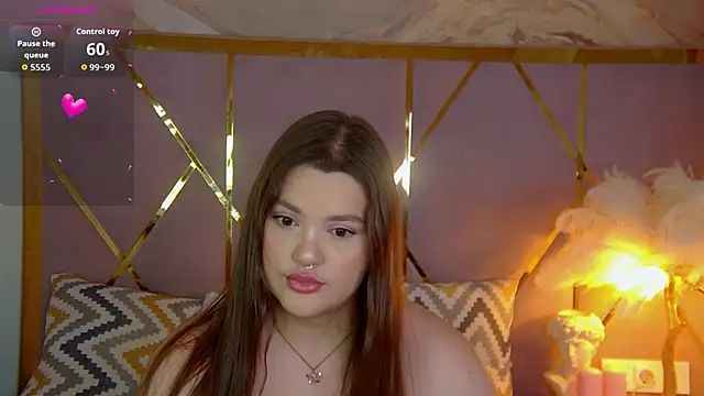 EmilyHyde online show from 10.16.25