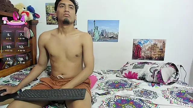 Snapshot of Roxana_Tony chatting on 02.21.26 Roxana Tony online show from 02.21.26