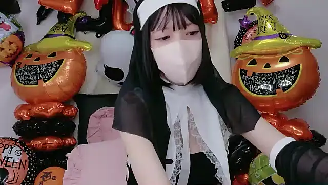 Snapshot of Azusa_128 chatting on 10.30.25 Azusa 128 online show from 10.30.25