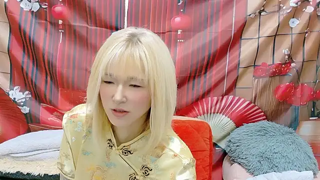 Snapshot of kimagure-fu- chatting on 07.16.26 kimagure-fu- online show from 07.16.26