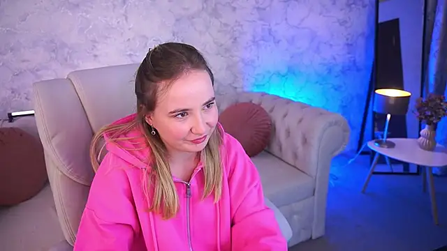 SofieBloom online show from 10.30.25