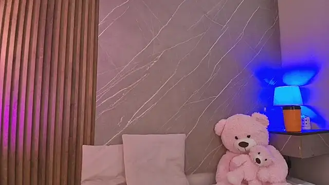 Snapshot of biancaa_18 chatting on 06.02.26 biancaa 18 online show from 06.02.26