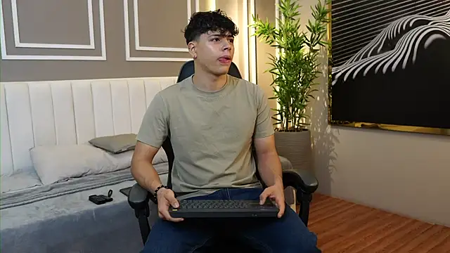 Ethan occonor online show from 11.05.25