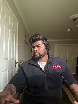 Snapshot of CrazyShashank chatting on 03.10.26 CrazyShashank online show from 03.10.26