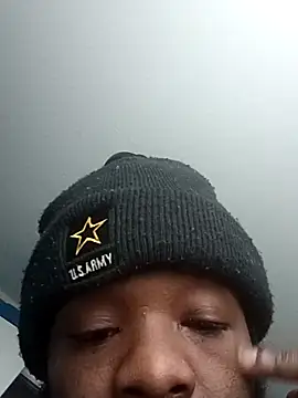 Snapshot of Kaalum561 chatting on 11.27.25 Kaalum561 online show from 11.27.25