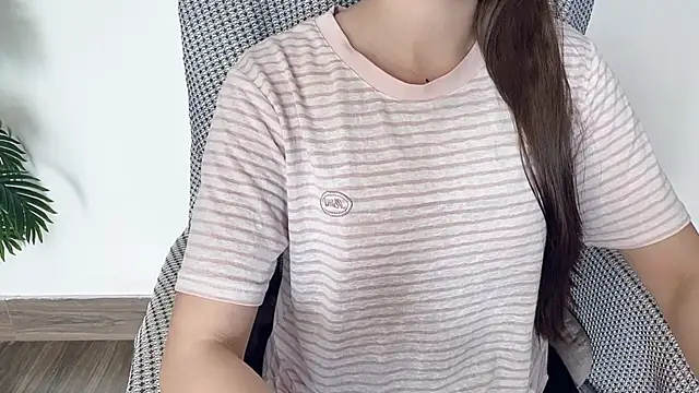 LiLi Sweetie online show from 10.27.25