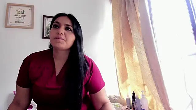 selena jhonson online show from 10.21.25