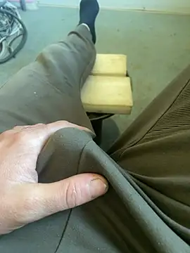 Snapshot of Marius1991 chatting on 02.26.26 Marius1991 online show from 02.26.26