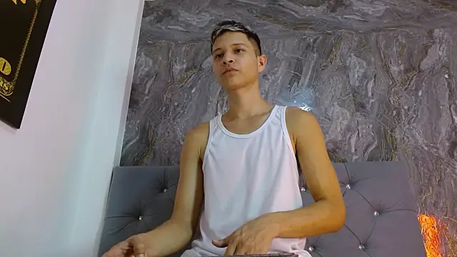 Twinkcock22 online show from 03.25.26