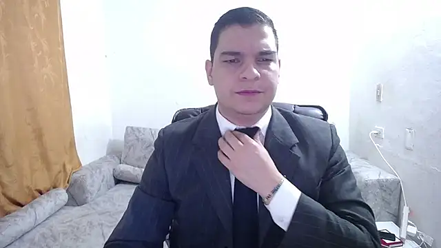 Victor Maitland online show from 12.05.25