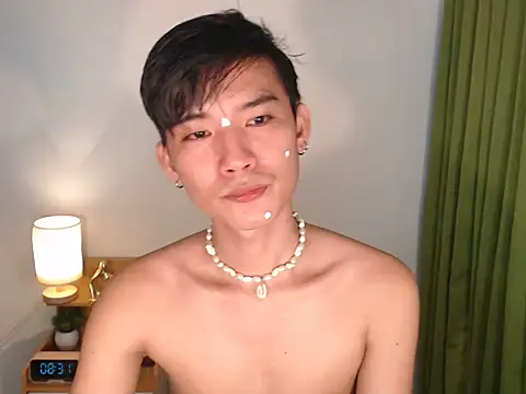 Snapshot of asian_dai chatting on 04.30.26 asian dai online show from 04.30.26