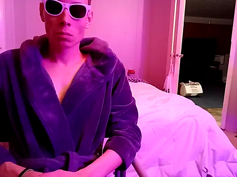 Snapshot of LiftedMegabyte chatting on 09.25.25 LiftedMegabyte online show from 09.25.25