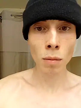 Snapshot of LiftedMegabyte chatting on 10.28.25 LiftedMegabyte online show from 10.28.25