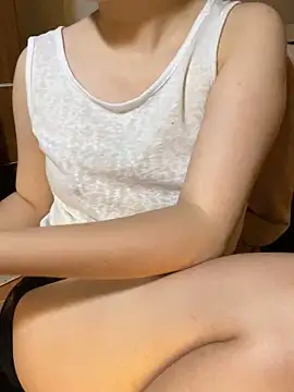 Snapshot of _kween23 chatting on 09.29.25  kween23 online show from 09.29.25