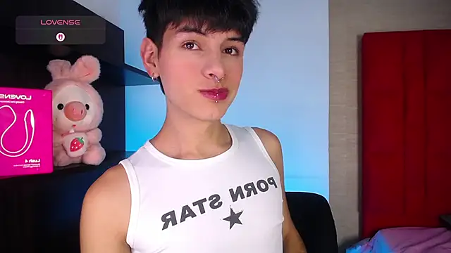 Ezra Storm online show from 12.19.25