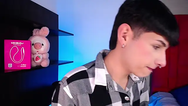 Ezra Storm online show from 01.11.26