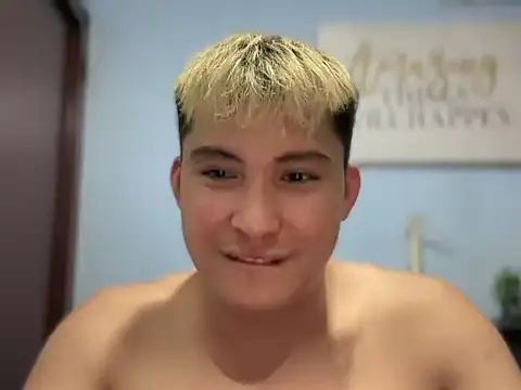 Snapshot of lovely_jay chatting on 05.04.26 lovely jay online show from 05.04.26