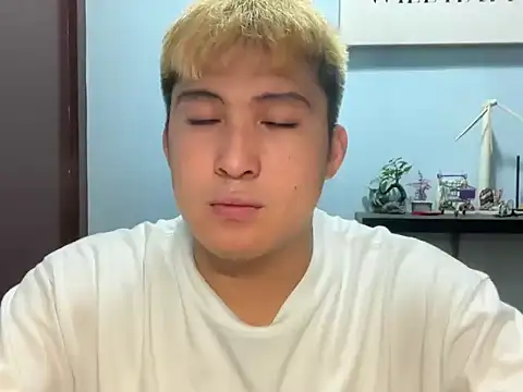 Snapshot of lovely_jay chatting on 07.06.26 lovely jay online show from 07.06.26