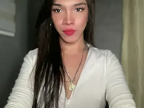 Snapshot of Misselliefayexxx chatting on 05.05.26 Misselliefayexxx online show from 05.05.26