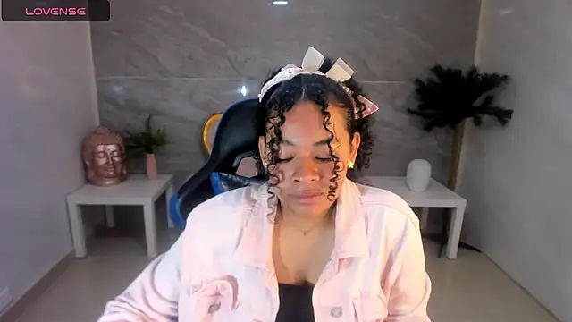 risada temptation s online show from 10.10.25