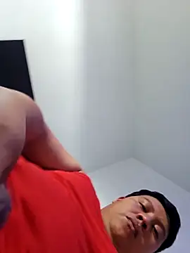 raulcaliente2814 online show from 04.16.26