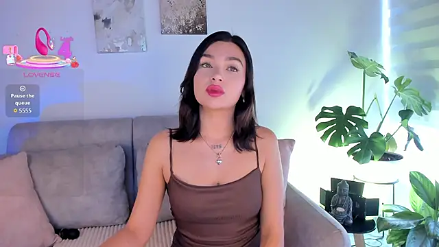 Estrer collins online show from 11.04.25