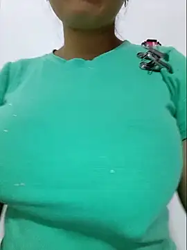 Shiny Babe online show from 03.16.26