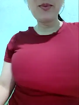 Shiny Babe online show from 04.06.26