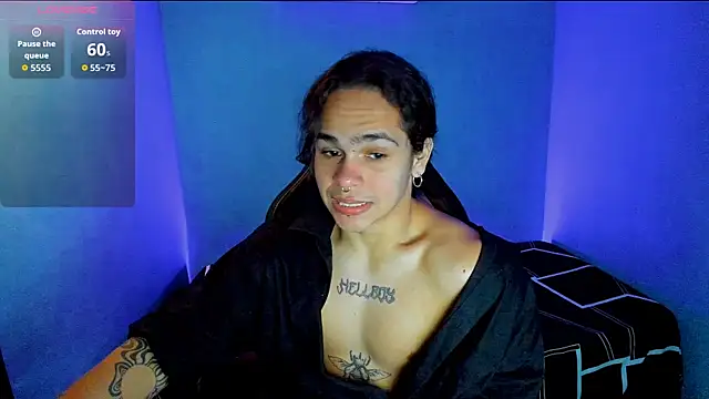 Snapshot of Maximiliano_scoott__ chatting on 09.19.25 Maximiliano scoott   online show from 09.19.25