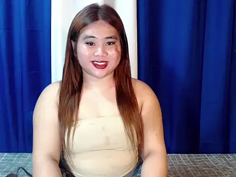 Snapshot of queen_staceyy chatting on 09.13.25 queen staceyy online show from 09.13.25