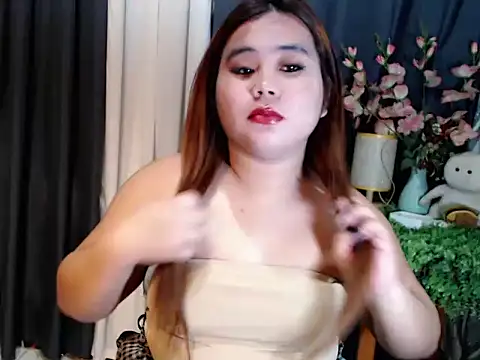 Snapshot of queen_staceyy chatting on 10.13.25 queen staceyy online show from 10.13.25