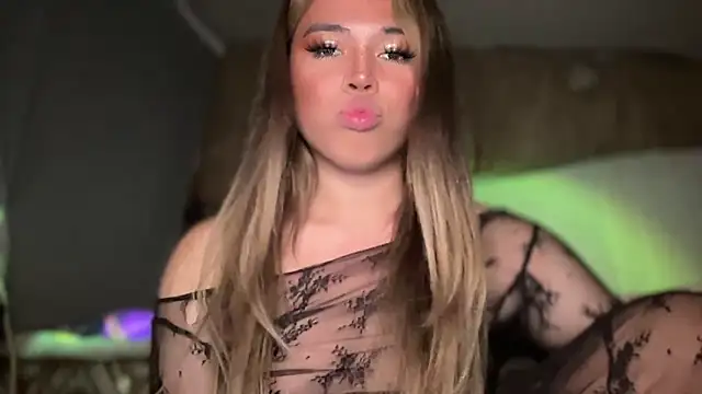 Snapshot of goddessofalltime chatting on 10.27.25 goddessofalltime online show from 10.27.25