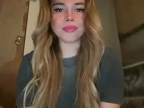 Snapshot of goddessofalltime chatting on 05.17.26 goddessofalltime online show from 05.17.26
