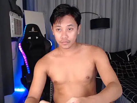 alexsuckable01 online show from 04.04.26