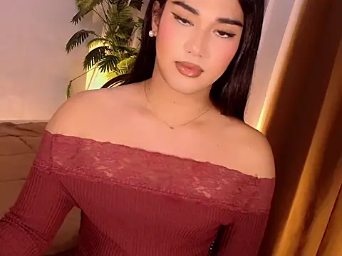 Snapshot of magnificent_kitana chatting on 07.04.26 magnificent kitana online show from 07.04.26